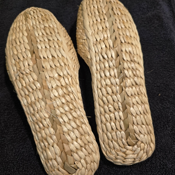 Tommy Bahama Pink Flamingo Woven Slip-On Mules - Picture 5 of 5